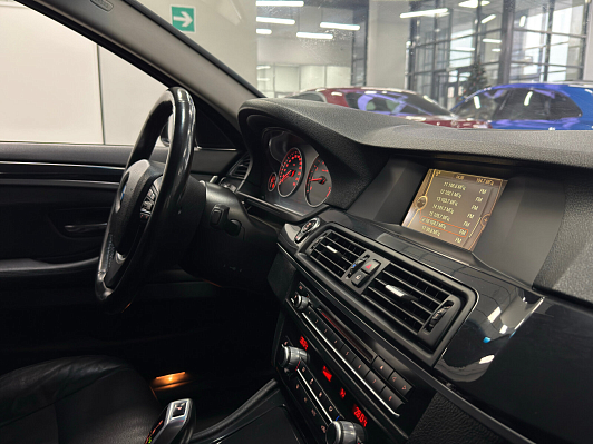 BMW 5 серии, 2012 года, пробег 115111 км