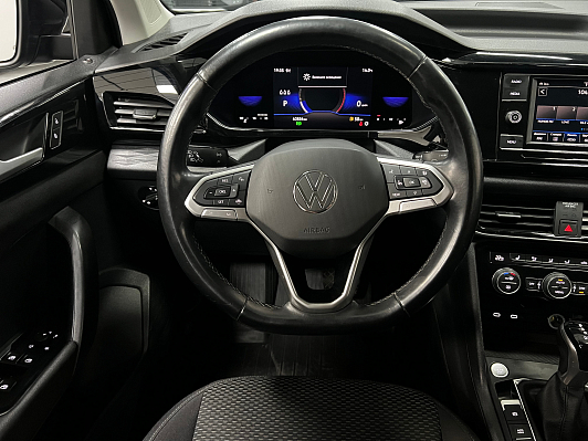 Volkswagen Taos Exclusive, 2021 года, пробег 62400 км
