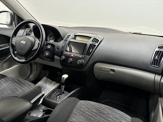 Kia Ceed Комфорт, 2008 года, пробег 246342 км