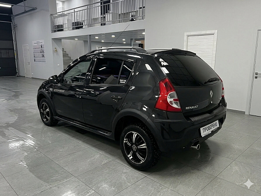 Renault Sandero, 2013 года, пробег 139958 км