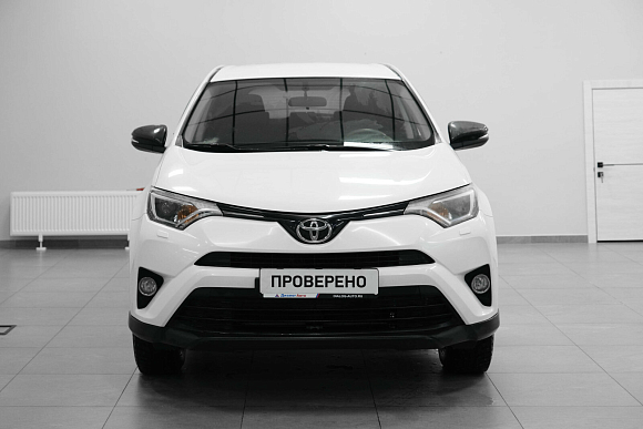 Toyota RAV4, 2015 года, пробег 227000 км