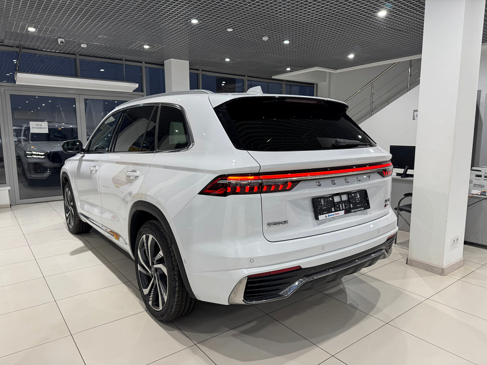 Geely Monjaro Flagship, белый