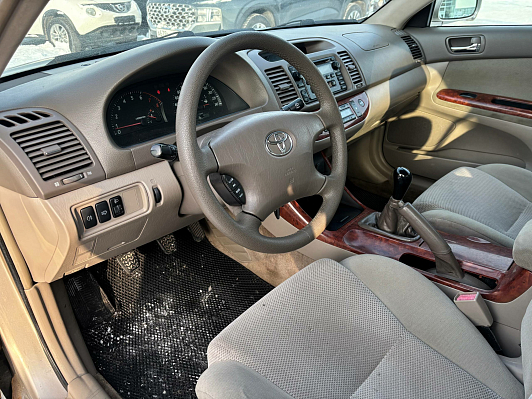 Toyota Camry, 2002 года, пробег 276754 км
