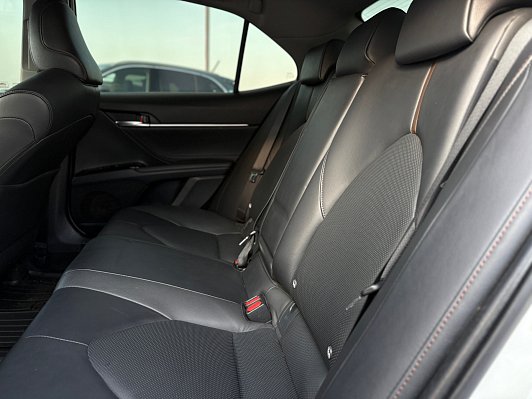 Toyota Camry Элеганс Safety, 2019 года, пробег 92410 км