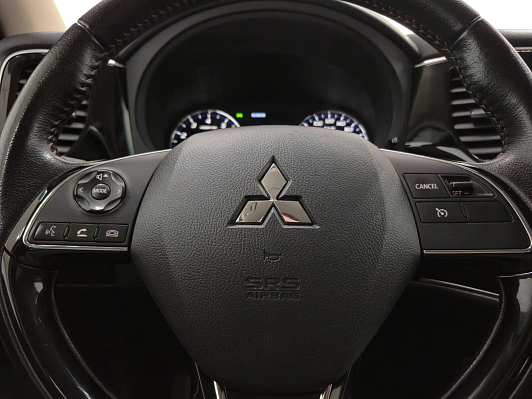 Mitsubishi Outlander Intense+, 2019 года, пробег 99376 км