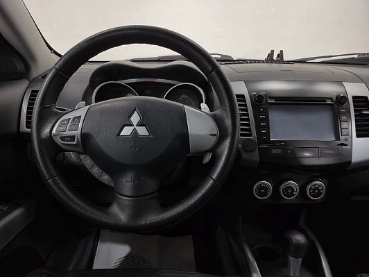 Mitsubishi Outlander Instyle, 2008 года, пробег 245496 км