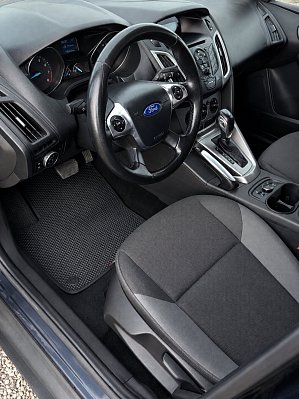 Ford Focus SYNC Edition, 2013 года, пробег 220161 км