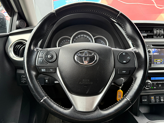 Toyota Auris, 2013 года, пробег 173600 км