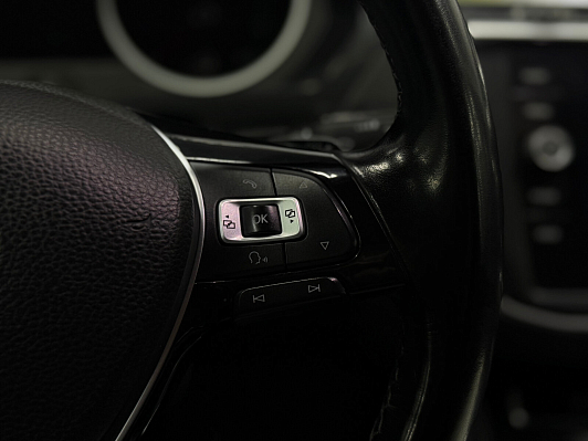 Volkswagen Tiguan Exclusive, 2017 года, пробег 194333 км