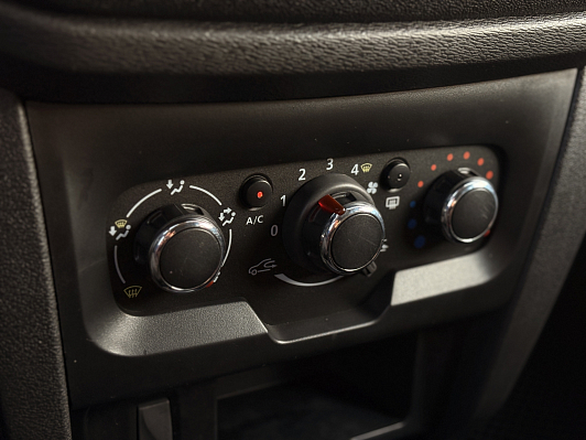 Lada (ВАЗ) XRAY Classic Air conditioner, 2019 года, пробег 100004 км