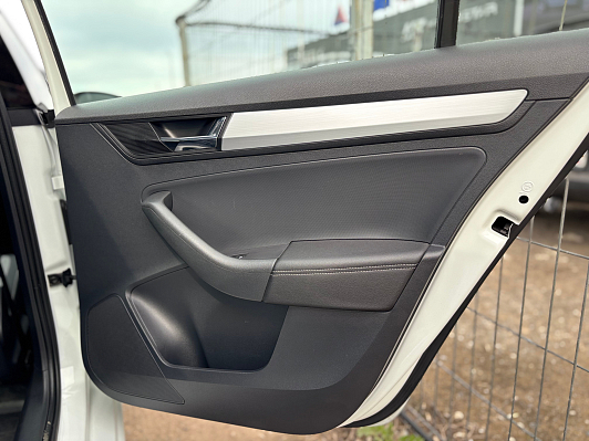 Skoda Rapid Ambition, 2019 года, пробег 71300 км