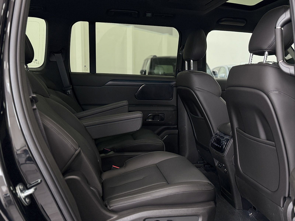 Rox 01 Family, черный