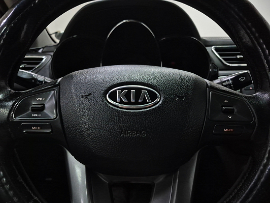 Kia Rio, 2012 года, пробег 211519 км