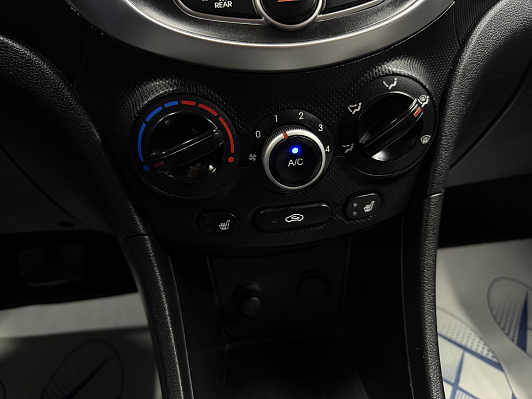 Hyundai Solaris Comfort, 2014 года, пробег 177703 км