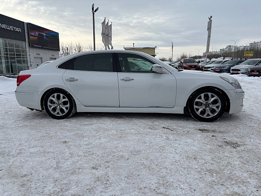 Hyundai Equus Luxury, 2012 года, пробег 202555 км