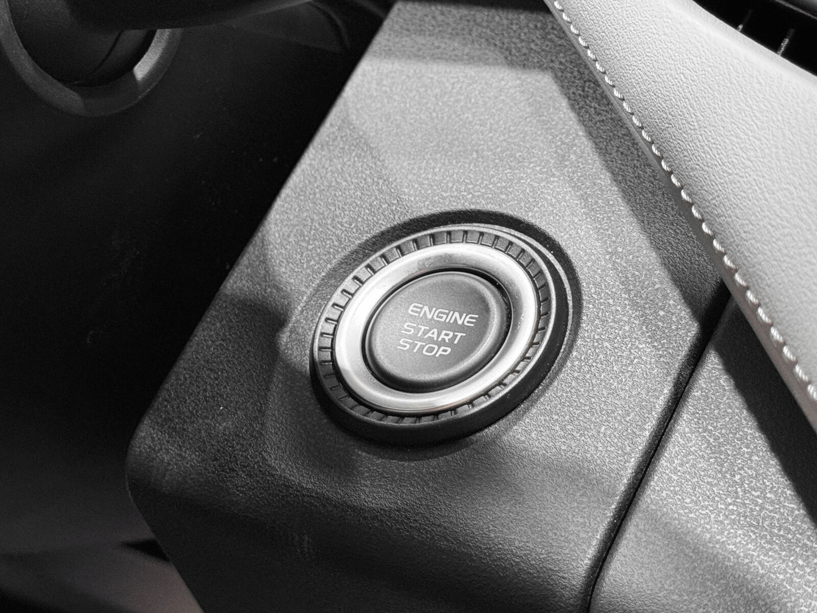 Geely Atlas Люкс, зеленый