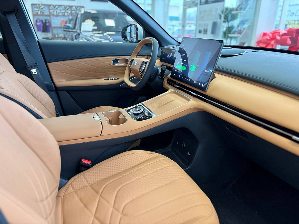 Geely EX5 EM-i Max, серебряный