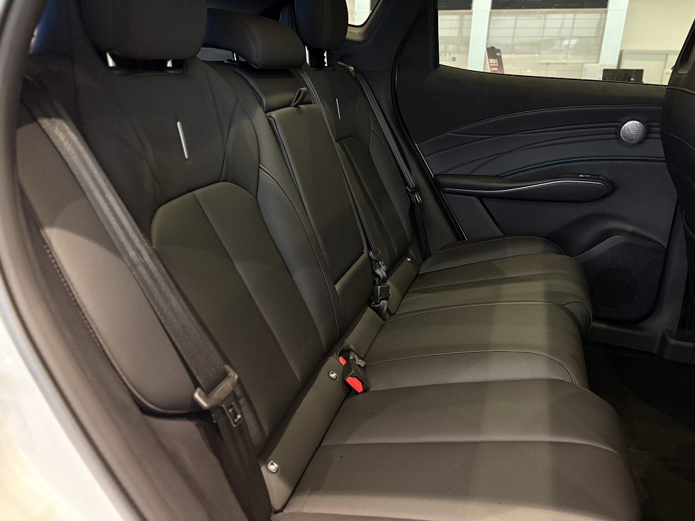 Omoda C7 Lifestyle, белый