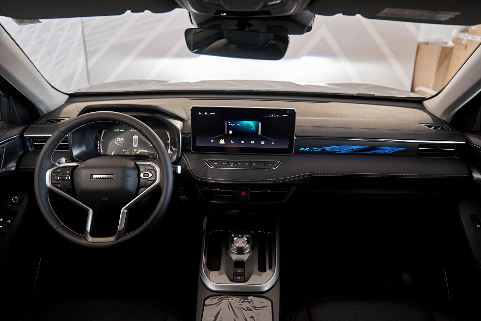 Haval Jolion Premium, черный