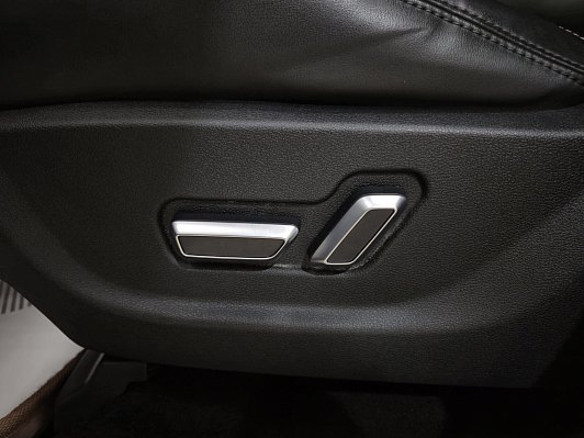 Geely Atlas Luxury, 2019 года, пробег 144072 км