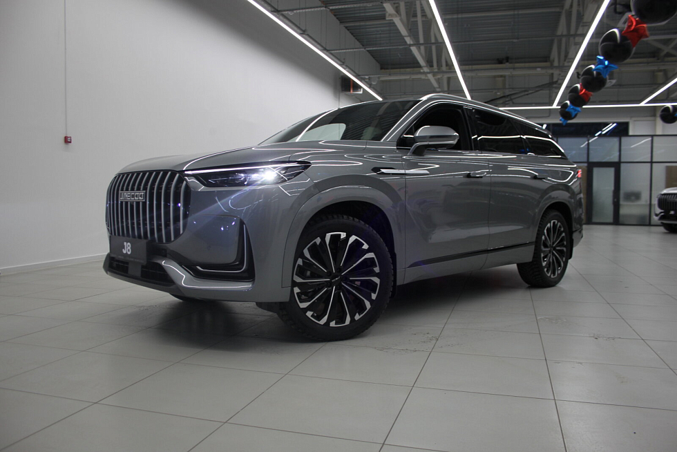 Jaecoo J8 Престиж +, серебряный