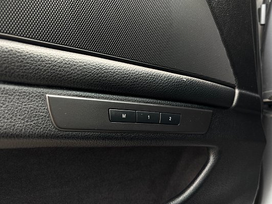 BMW 5 серии, 2013 года, пробег 259279 км