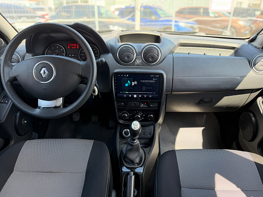 Renault Duster Privilege, 2013 года, пробег 238000 км