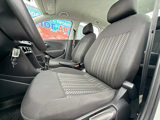 Volkswagen Polo Trendline, 2019 года, пробег 94000 км