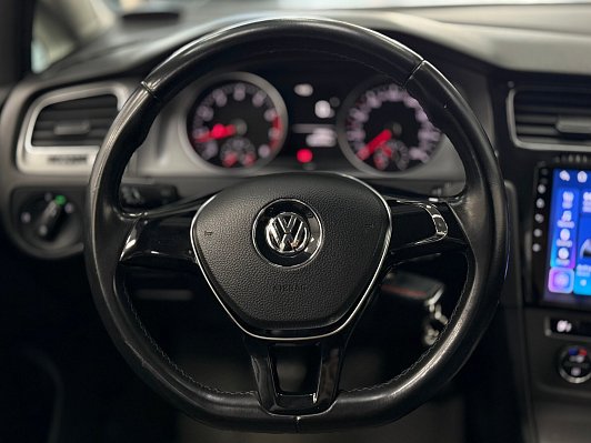 Volkswagen Golf, 2014 года, пробег 300000 км