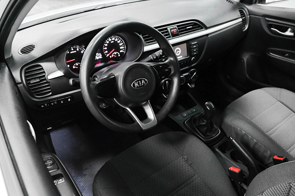 Kia Rio Comfort, 2017 года, пробег 180163 км