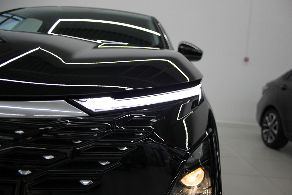 Omoda C5 Актив, черный