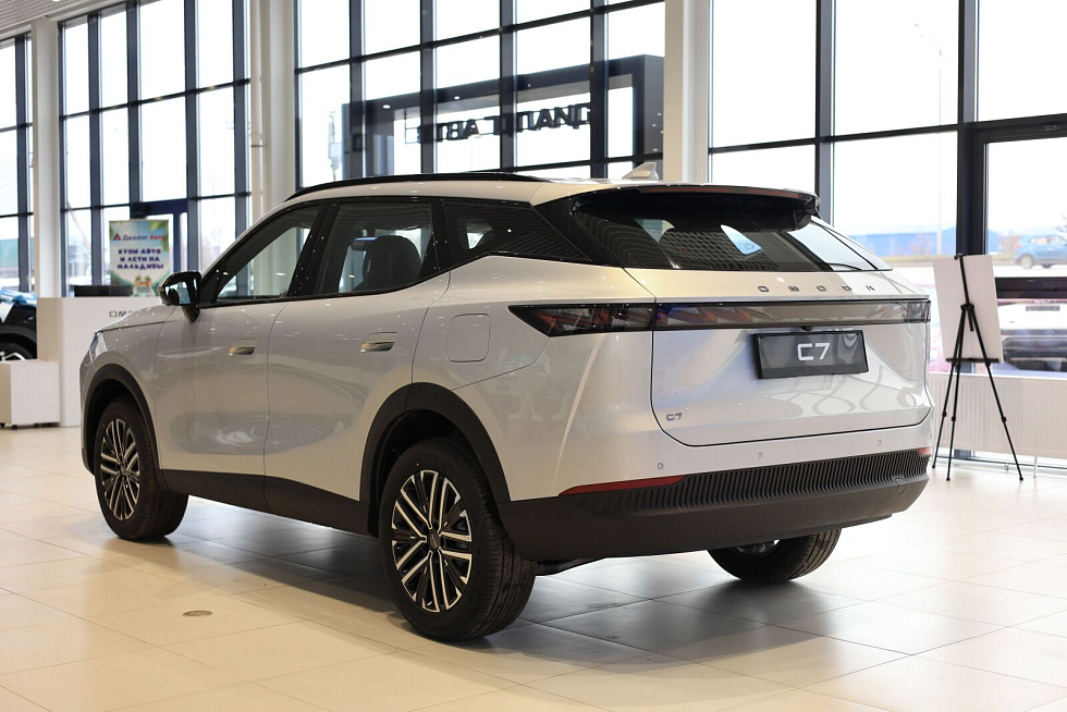 Omoda C7 Active, серебряный