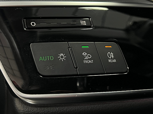 Audi A8 Business, 2018 года, пробег 240952 км