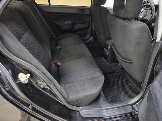 Mitsubishi Lancer, 2006 года, пробег 295055 км