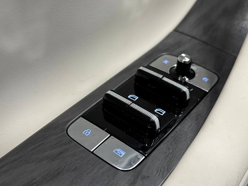 Geely Galaxy M9 Smart Drive, зеленый