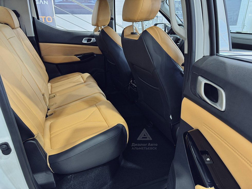 Changan Hunter Plus Люкс, белый