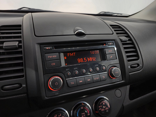 Nissan Note Luxury, 2013 года, пробег 103368 км