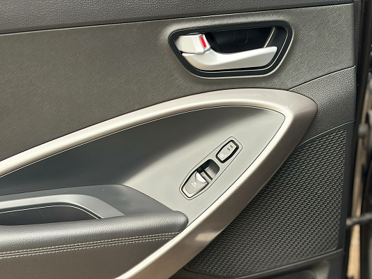 Hyundai Santa Fe High-Tech, 2015 года, пробег 224720 км