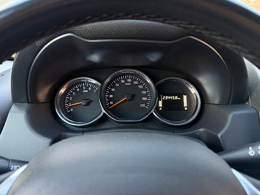 Renault Duster Dakar Edition, 2020 года, пробег 234436 км