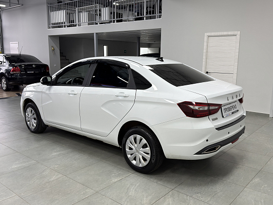 Lada (ВАЗ) Vesta, 2023 года, пробег 35440 км
