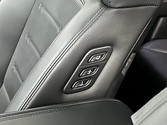 Hyundai Santa Fe, 2024 года, пробег 10800 км