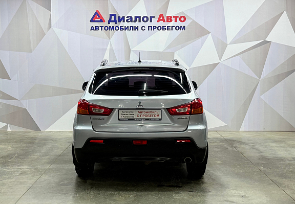 Mitsubishi ASX Invite, 2012 года, пробег 257797 км
