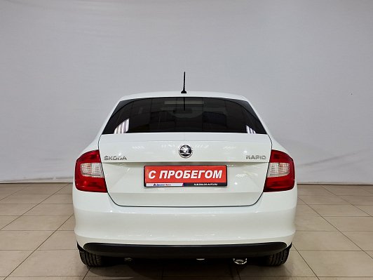 Skoda Rapid Ambition, 2015 года, пробег 134170 км