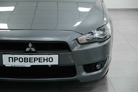 Mitsubishi Lancer, 2010 года, пробег 175246 км