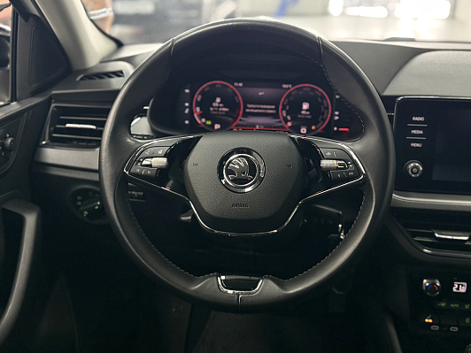Skoda Rapid, 2022 года, пробег 72297 км