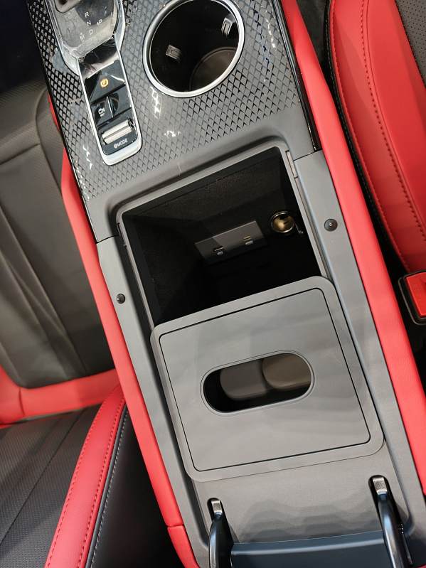 Hongqi HS3 Комфорт (Comfort), черный