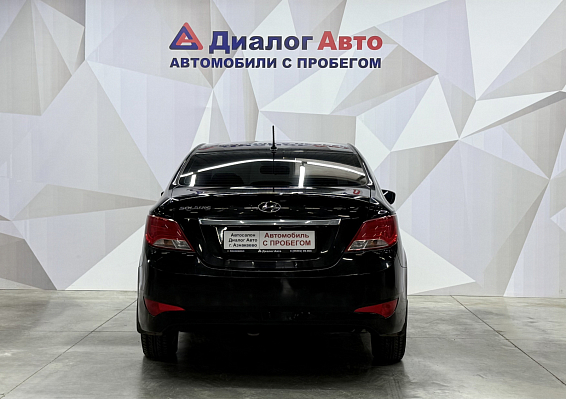 Hyundai Solaris Elegance, 2016 года, пробег 174430 км
