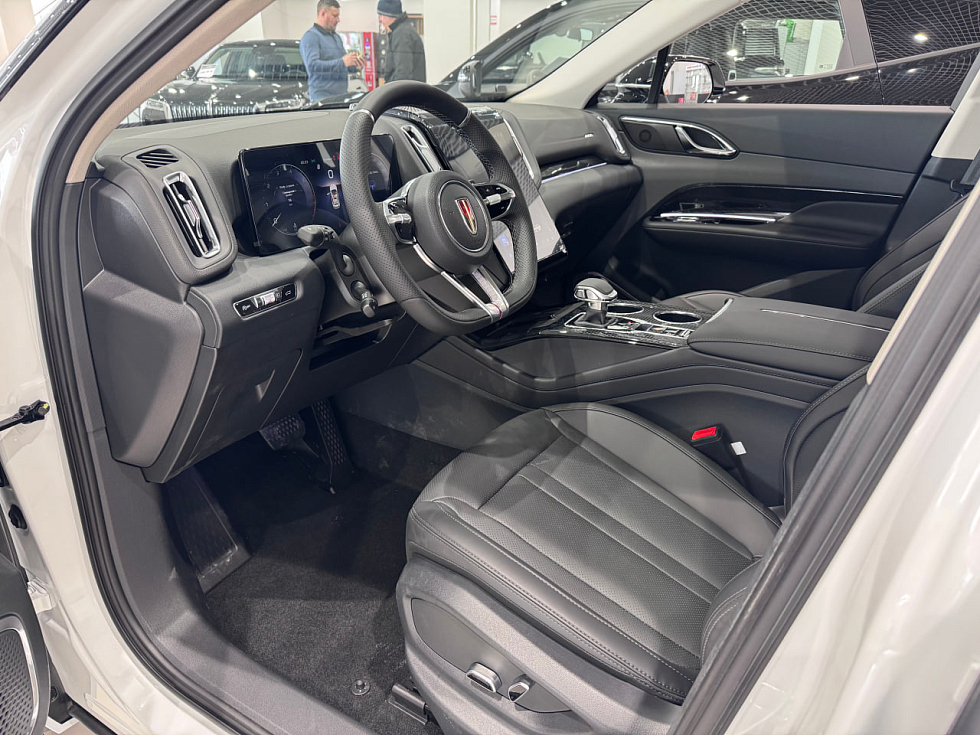 Hongqi HS3 Комфорт (Comfort), белый