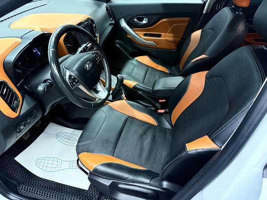 Lada (ВАЗ) XRAY BLACK, 2019 года, пробег 100156 км