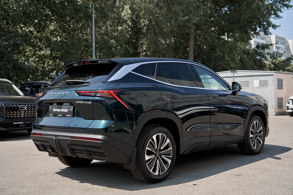 Jetour Dashing Люкс 2024, зеленый